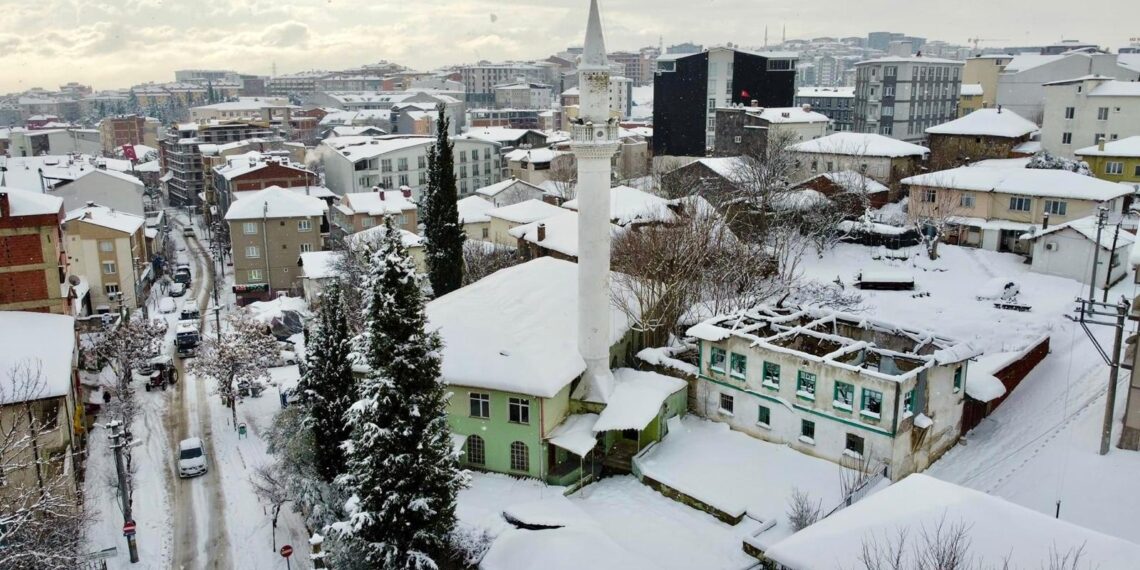 Meydan / Namık Budak