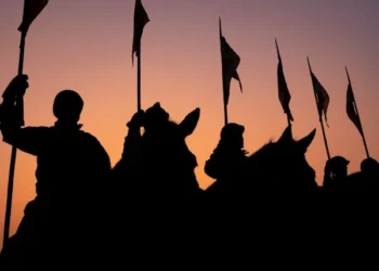 Şafak Olmuş Dokuz / Osman Akçay