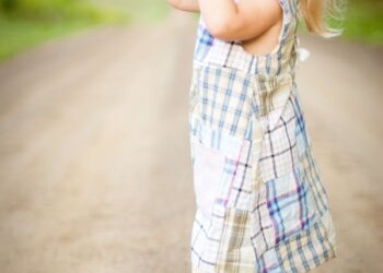 Bir  Çocuk / Ezel Altunışık