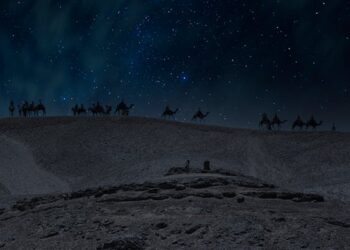 Ay ve  Zühre  Üst  Üsteydi / Galip Uçar