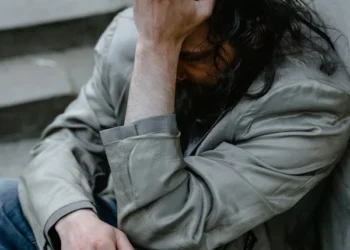 Uyan Yoksul Dayı Uyan / Mehmet Çobanoğlu