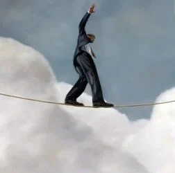 İpi İzleyen Yolcu – Gölgelerin Savaşkı (3) / Semina İdil