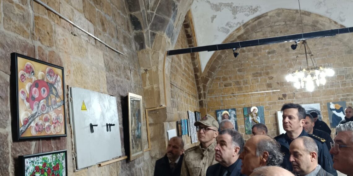 Yirmi Bir Sanatçı Kurtuluş Sergisi / Betül Fırat