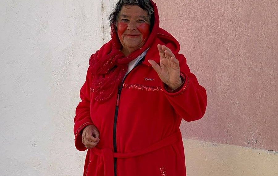 Kırmızılı Kadın Destanı: Sultan Özcan / Osman Akçay