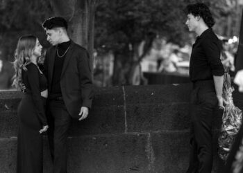 Keşke / Aslıhan Ak