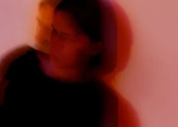 Kurallar = Ezilenler, Profesyoneller / Hivda Yılmaz