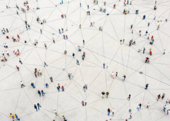 İnsan Olabilmek Asalettir / Fatma Özger Bilgiç