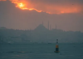 Tatlı Bir Meltem / Zafer Korkmaz