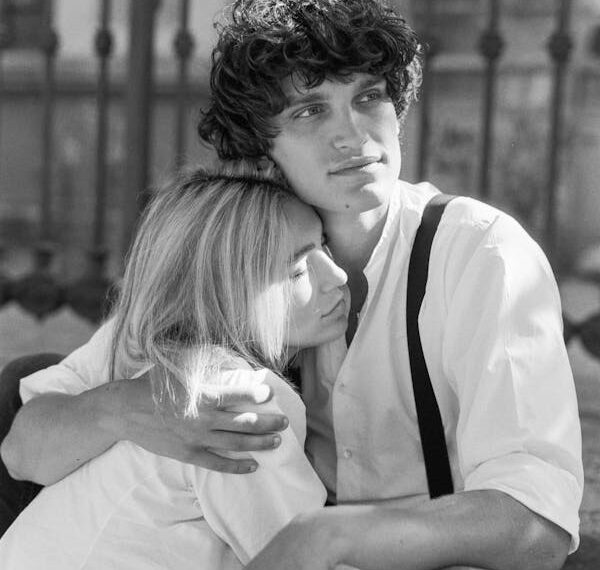 Milat / Esat Azizoğlu