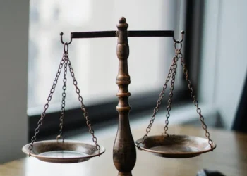 Yargı / Aslıhan Ak