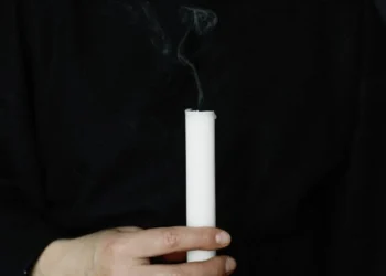 Öznesiz / Nevriye Meltem Altunkaynak