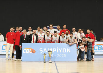 CBL C Serisi Şampiyonu: İstanbul Diş Hekimleri Odası (İDO) Basketbol Takımı / Kübra Çınar