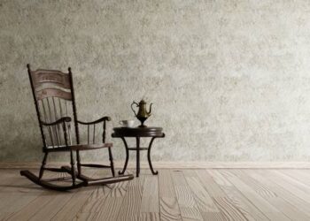 Sallanan Sandalye / Elif Kahriman