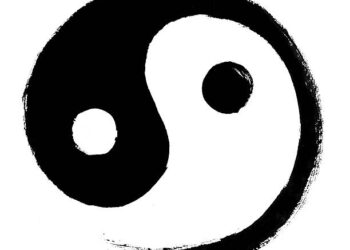 Salmiak: Zıtlığın Sessiz Sırrı / Defne Parlak