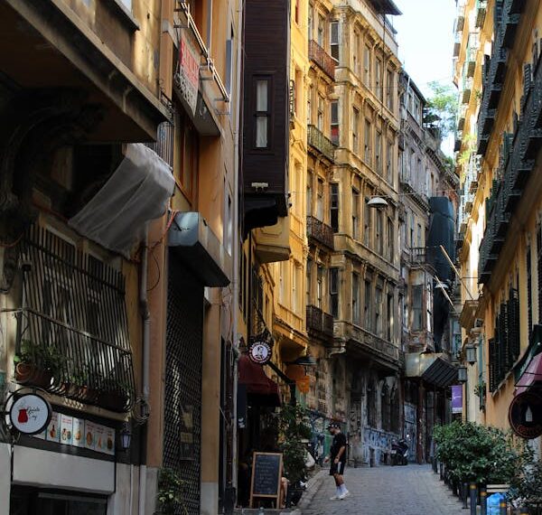 Tuzlu Rüzgarlar / Zafer Korkmaz