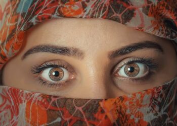 Semptom / Sophia Jamali Soufi  