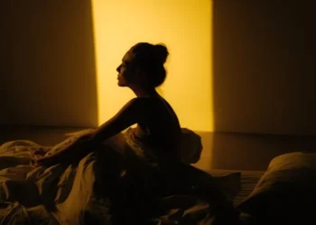 Melankoli / Sophia Jamali Soufi