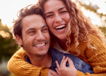 Ben Seni Çok Güzel Sevdim / Yıldız Karaca