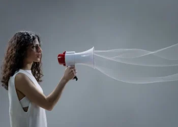 Askıda Kaldı / Galip Uçar