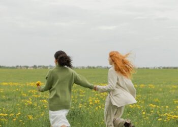 Sen Bugün Doğdun / Zekine Dündar