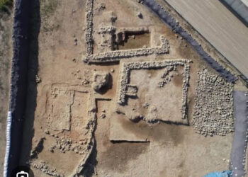 Höyük / Ozan Çaylak