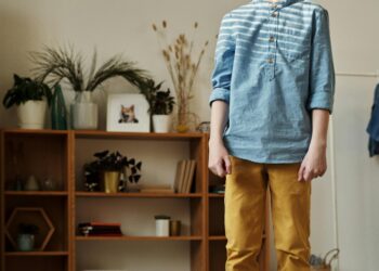 Ekranların Ardındaki Gelecek: Teknoloji Eğitimde Ne Kadar Öğretici? / Yalçın Sevim