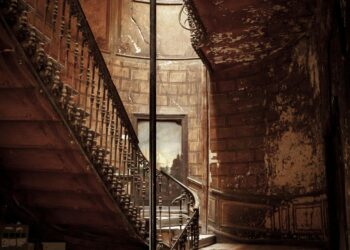 Arkaik Bir Sır / Galip Uçar