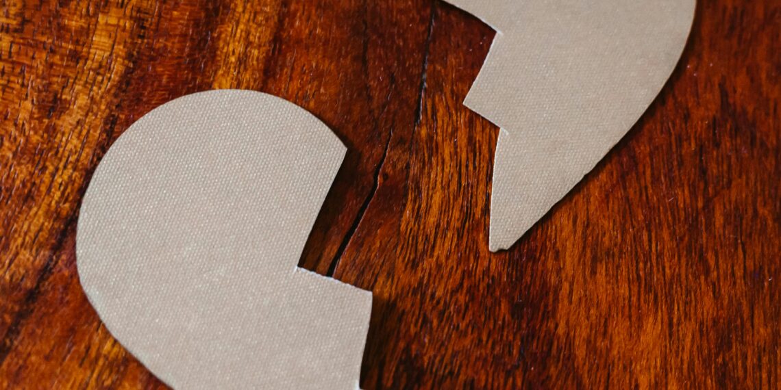 Gitme / Aysel Ürkmez Artıktay