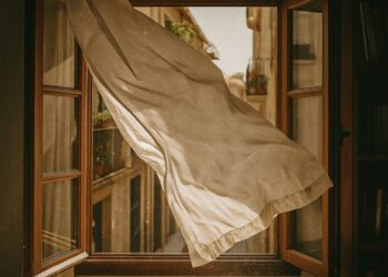 Ne Eksik Ne Fazla / Neslihan Bağlaç