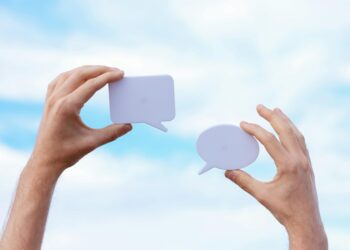 Kendimle Söyleşi / Melike Yurtsever