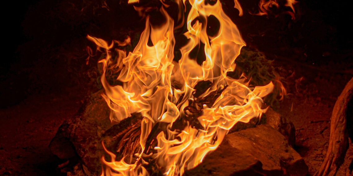 Küllerin Sessizliği / Ünal Burak Şanlı