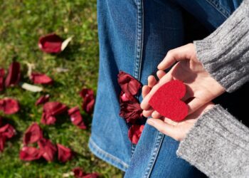 İhanetin ve Sezginin Susturulması