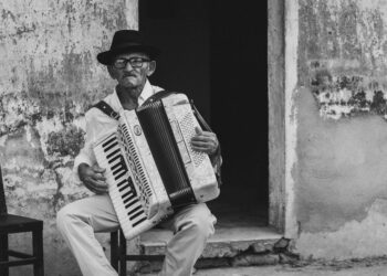 Kangren Sözcükler / Binnaz Deniz Yıldız