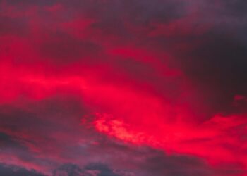 Düşlerde Sevmek / Göksun Özçelik