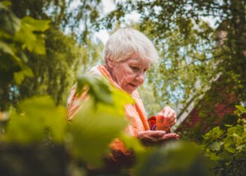 Annem Yetimdir / Şeyma Gürün