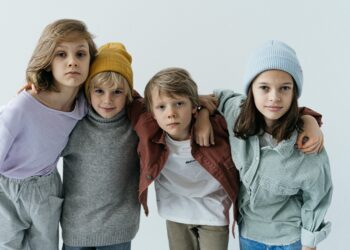 Dört Kardeş / Günsu Özkarar