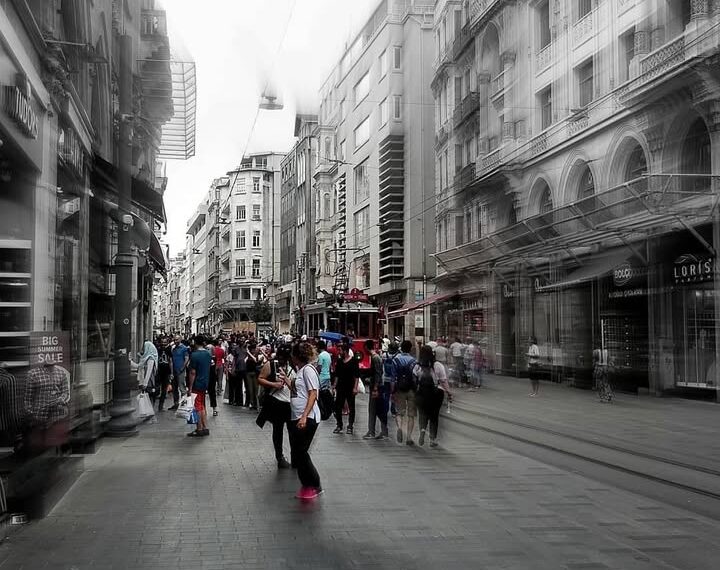 Sahtelikler Üzerine