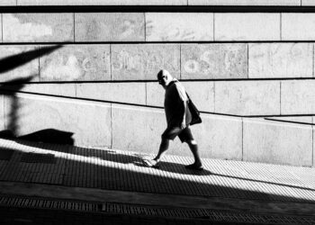 Öznesiz Hayaller / Betül Öztürk