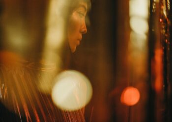 Çırılçıplak  / Sevgi Erol Öçal