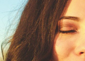 Hâlâ / Sophia Jamali