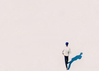 İdeal İnsanın Tasviri / Yasin Göçgün