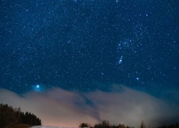 Sonsuzluğun Fısıltısı / Serhan Pakdemir