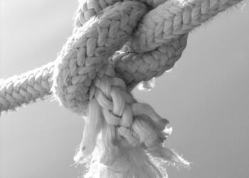 Gevşek Düğüm / Alpyaren Karaman