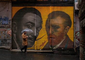 Dali’nin Sürrealist Evrenine Düşünsel Bir Yolculuk / Zerrin Keskin