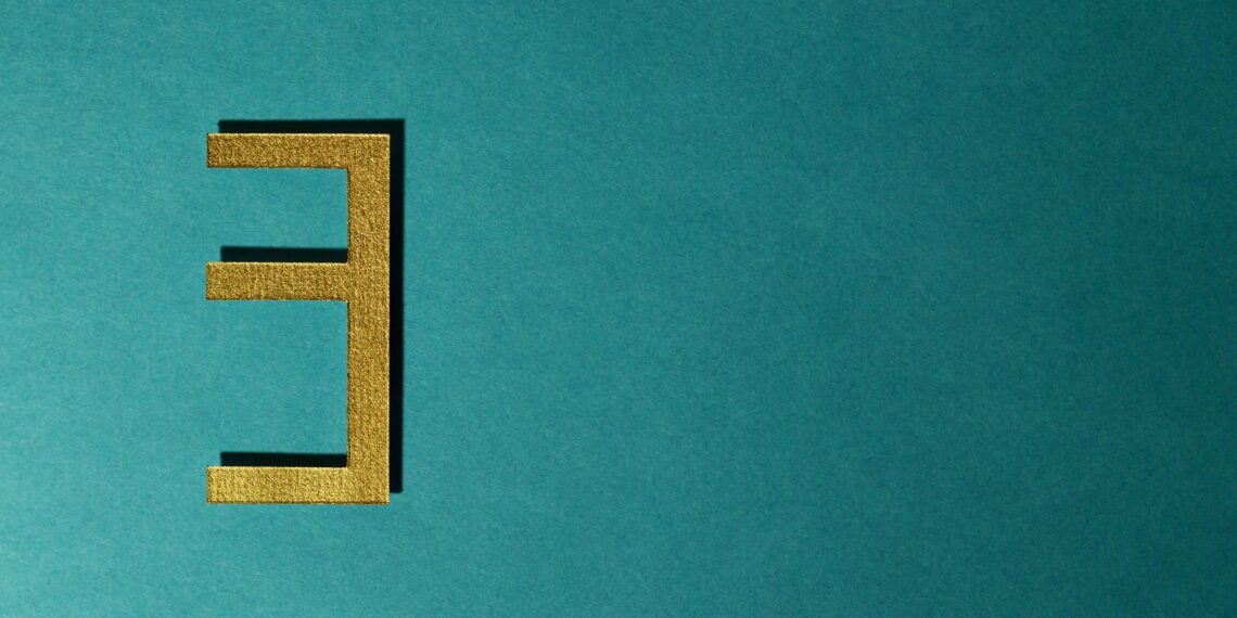 Üç Vakte / Abdulhamit Gökçe