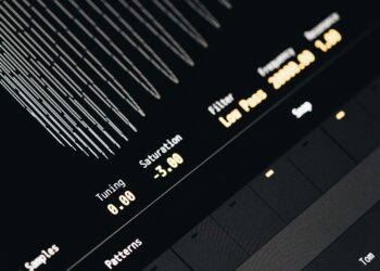 Titreşim / Hatice Güray