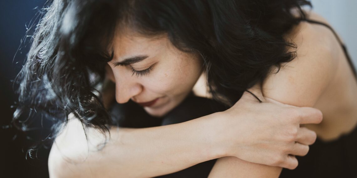 Yoruldum / Şahide Muhçu