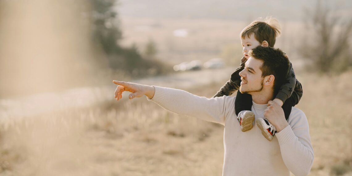 Çocuğumla Arkadaş Gibiyiz Yalanı / Aşk Yazarı Mustafa Çiftçi