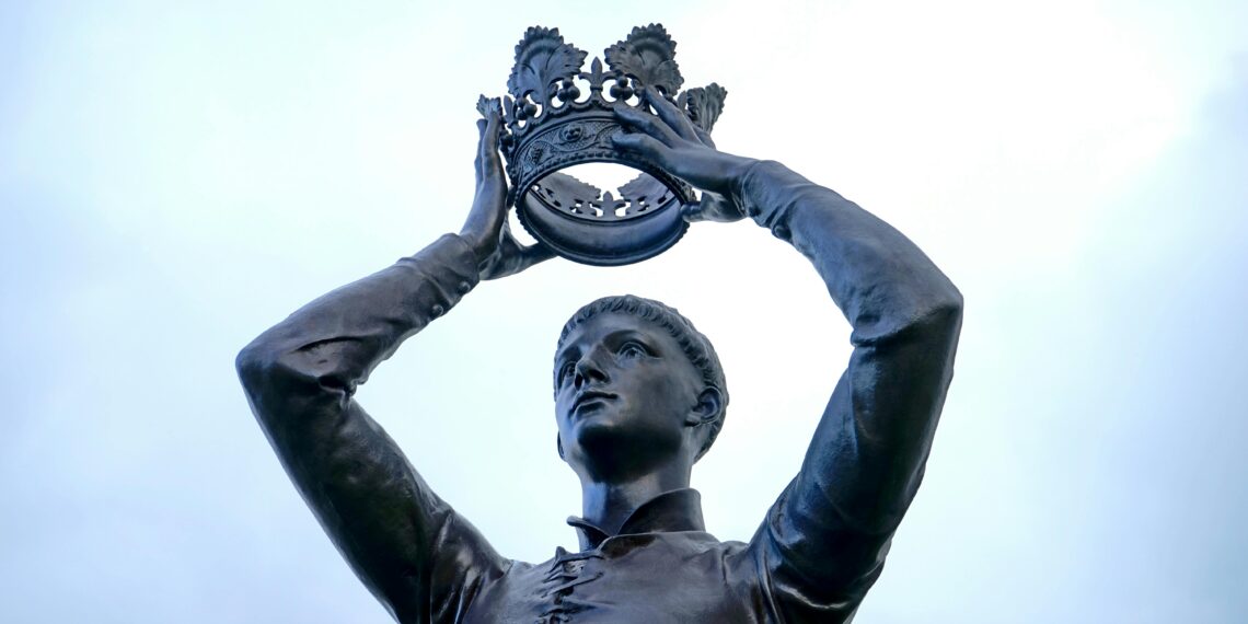 Deli Kral’ın Günlüğü / Eyüp Toru