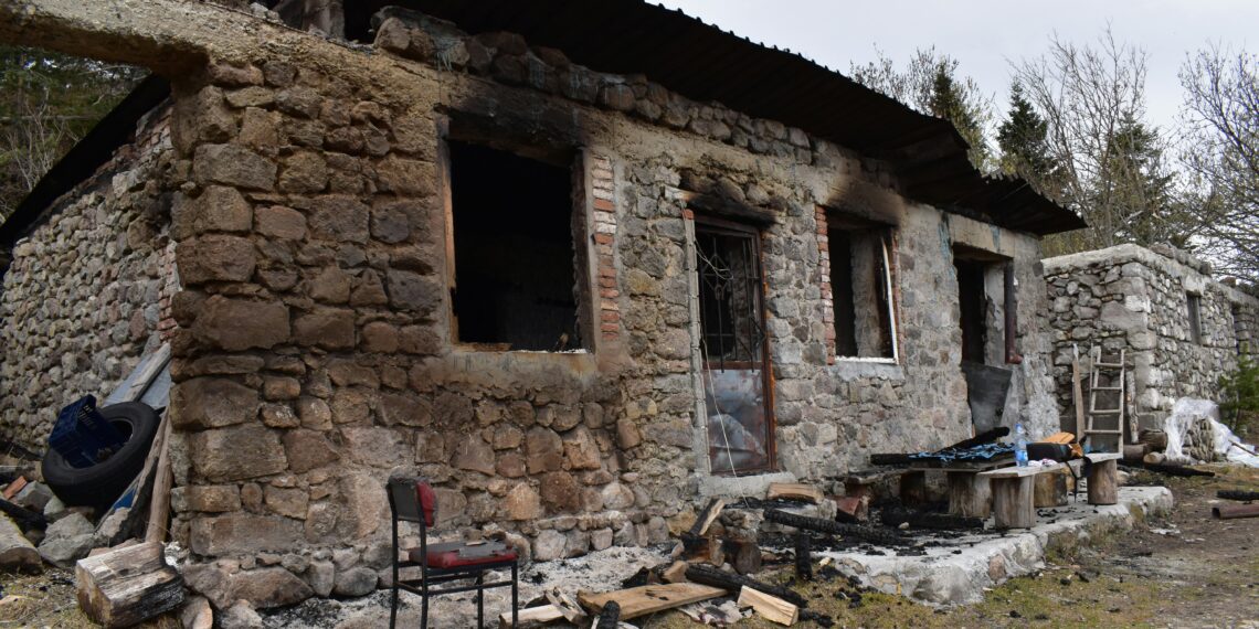 Yangı / Berzah Özgü Özalp